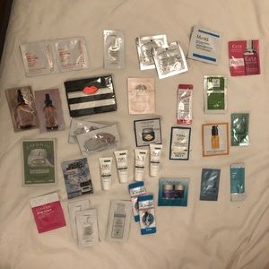 33 pcs Skincare Set! New Samples! w/ free wallet